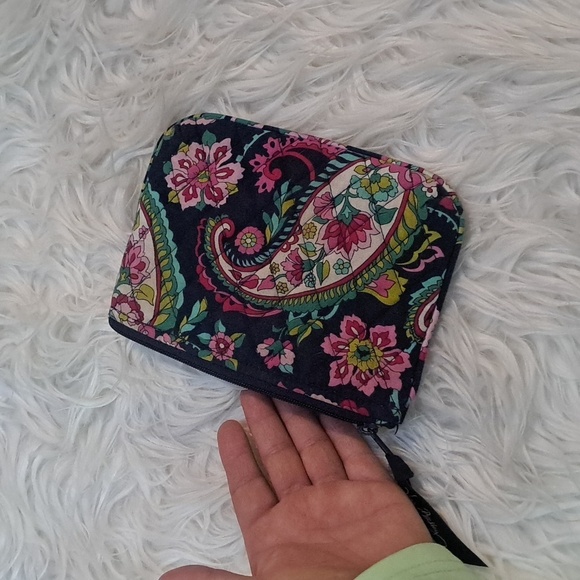 Vera Bradley mini bag - Picture 5 of 5